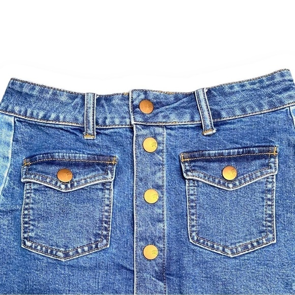 Madewell Stretch Denim Straight Mini
Skirt: Pieced Edition - Size 25/2 - Picture 4 of 11